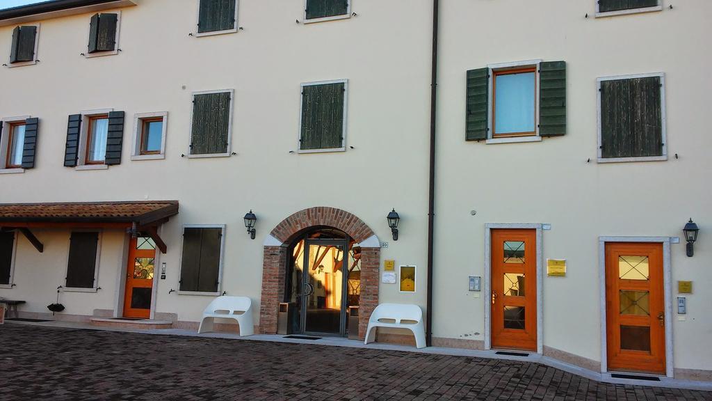 Relais Corte Pontigliardo Cola  ภายนอก รูปภาพ