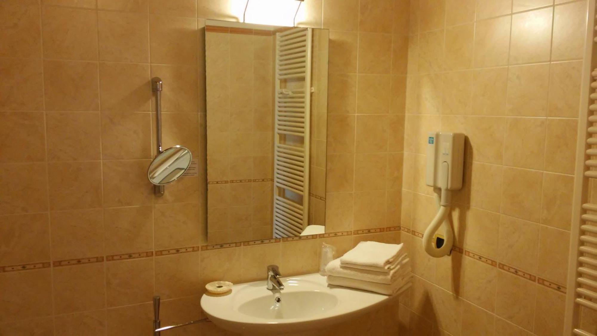 Relais Corte Pontigliardo Cola  ห้อง รูปภาพ