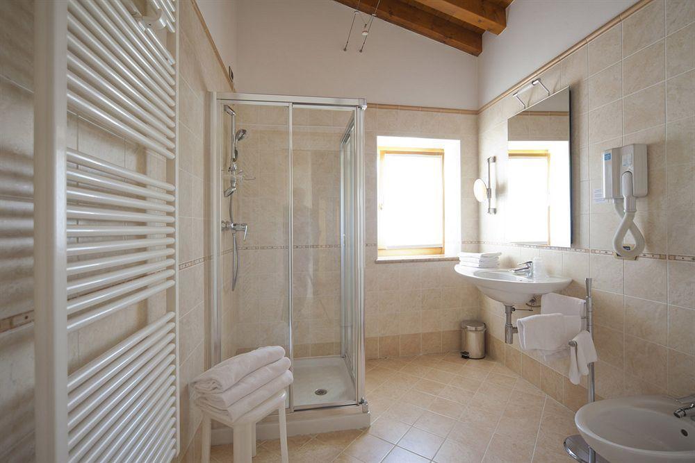 Relais Corte Pontigliardo Cola  ภายนอก รูปภาพ