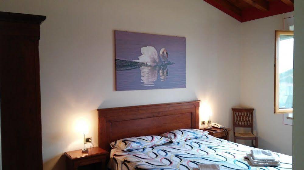 Relais Corte Pontigliardo Cola  ภายนอก รูปภาพ