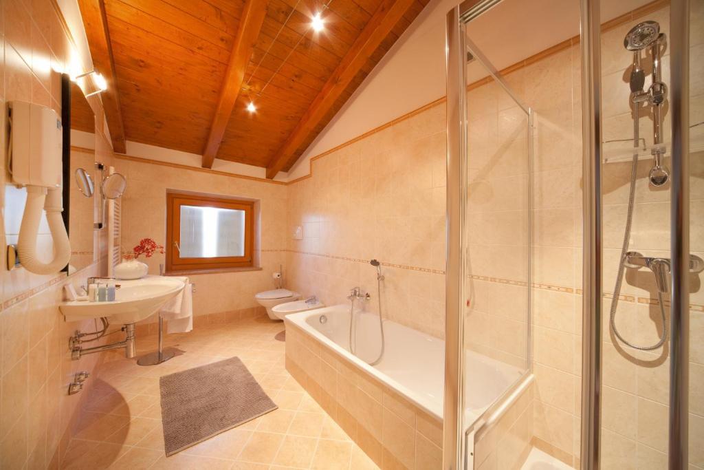 Relais Corte Pontigliardo Cola  ห้อง รูปภาพ
